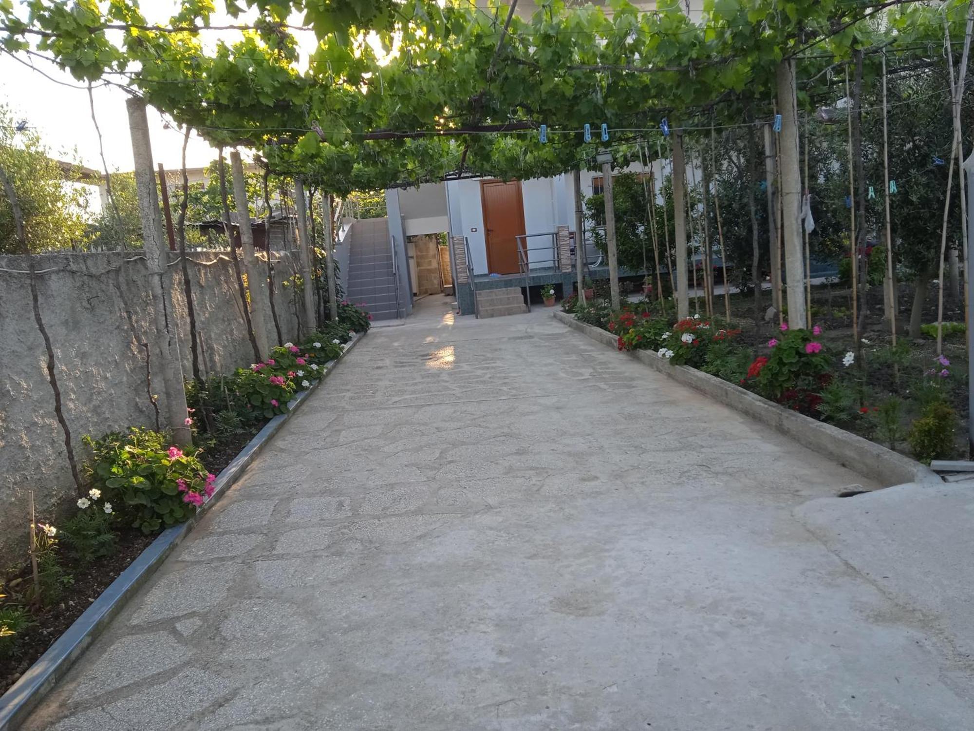 Vila N Dervishi Vlorë Exteriér fotografie